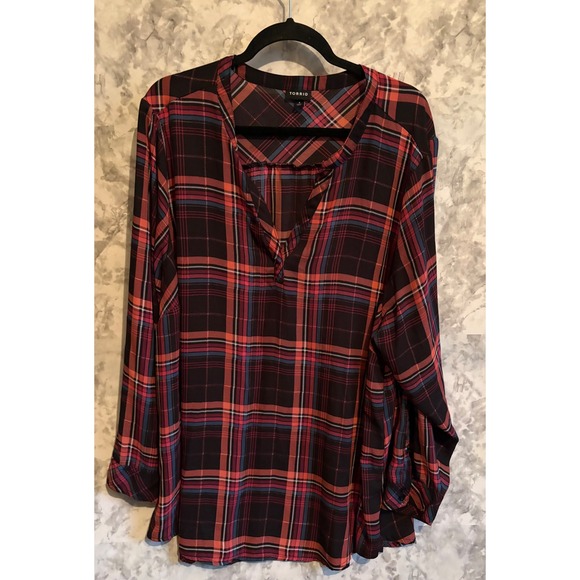 Torrid 4 Plus Size Plaid Long Sleeve Tunic Top V Neck 4X 26 - Picture 1 of 8